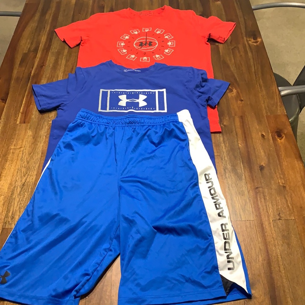 Under Armour Shirts And Shorts 3PACK